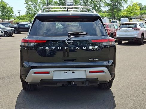 Certified 2023 Nissan Pathfinder SL w/ SL Premium Package AWD/4WD image 5