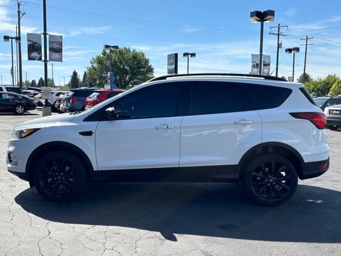 Used 2019 Ford Escape SE AWD/4WD image 8
