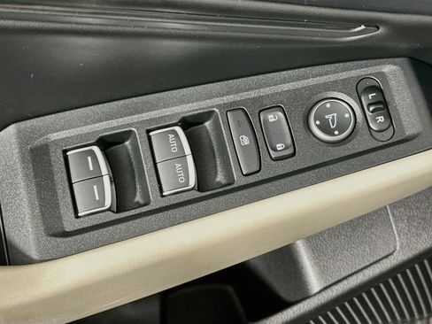 Used 2024 Honda Accord EX image 15