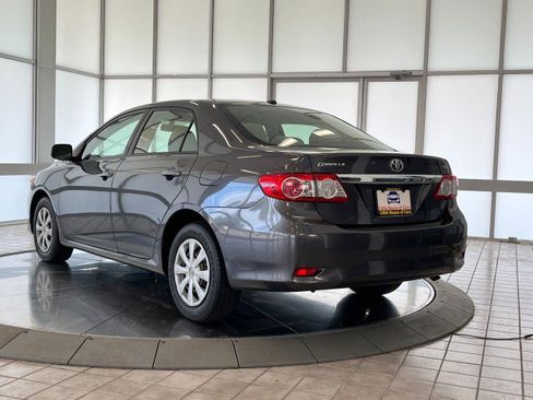 Used 2011 Toyota Corolla LE image 5