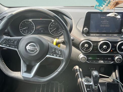 Used 2021 Nissan Sentra SR FWD image 10
