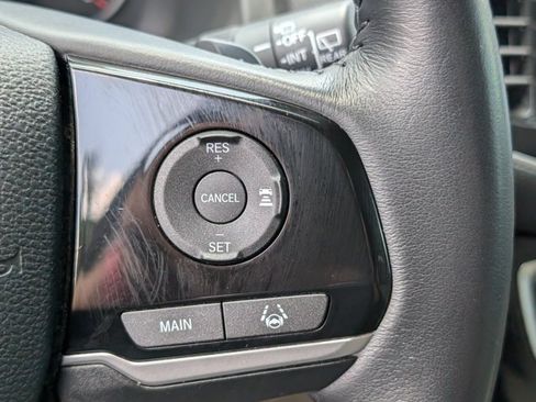 Used 2020 Honda Pilot Touring image 22