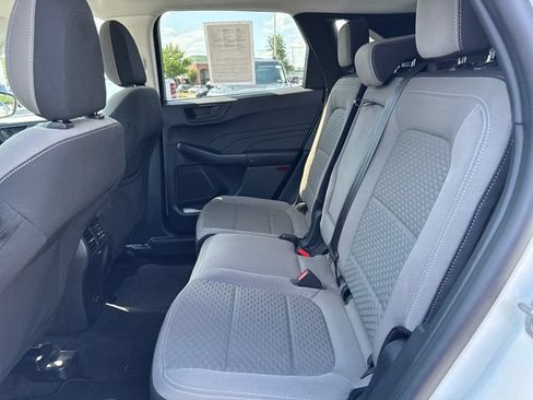 Used 2022 Ford Escape SE w/ SE Sport Appearance Package AWD/4WD image 27