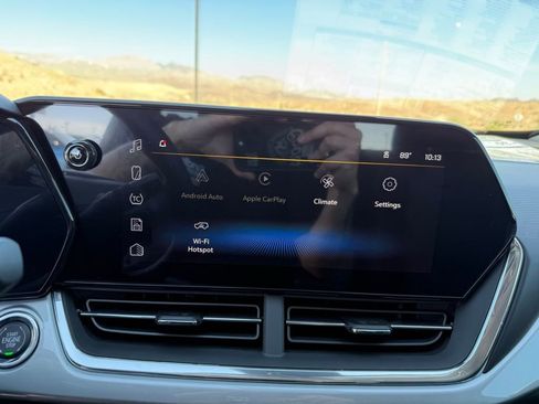 New 2026 Chevrolet Trax LT w/ LT Convenience Package image 25