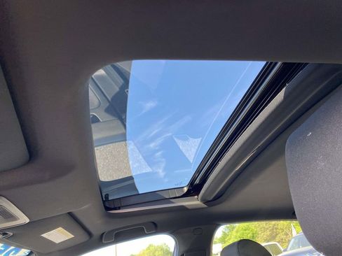 Certified 2025 Honda Civic Sport image 12