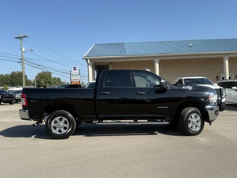 Used 2024 RAM 2500 Big Horn w/ Bed Utility Group image 10