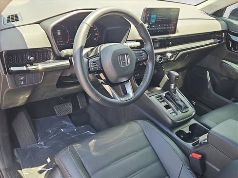 Used 2025 Honda CR-V EX-L image 13