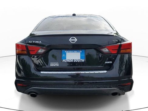 Used 2021 Nissan Altima 2.5 SR w/ SR Premium Package AWD/4WD image 5