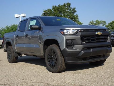 New 2026 Chevrolet Colorado W/T w/ WT Custom Package AWD/4WD image 14