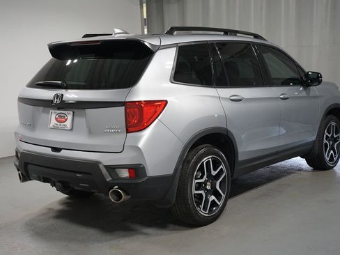 Used 2023 Honda Passport Elite image 8