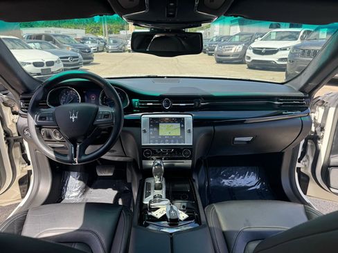 Used 2016 Maserati Quattroporte S RWD image 23