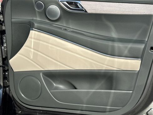 New 2026 Genesis GV80 2.5T Prestige image 14