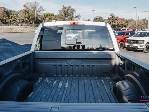 Used 2022 Ford F250 Platinum w/ FX4 Off-Road Package image 9