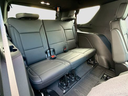 New 2026 GMC Yukon Denali w/ Sun & Power Step Package AWD/4WD image 29