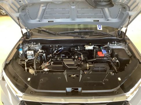 Used 2023 Honda CR-V LX image 17