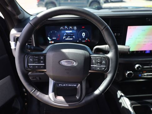Used 2026 Ford F450 Platinum w/ FX4 Off-Road Package AWD/4WD image 13