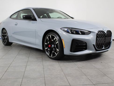 New 2026 BMW 430i Coupe w/ M Sport Package image 7