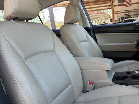 Used 2015 Subaru Legacy 2.5i Limited image 22