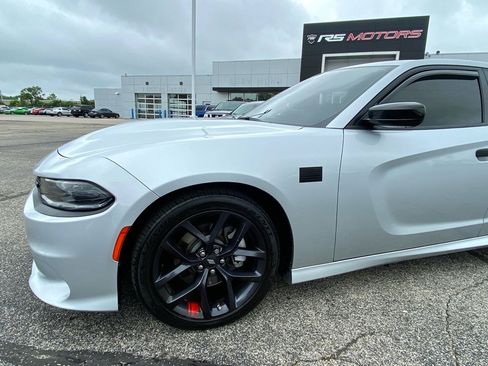 Used 2022 Dodge Charger GT w/ Blacktop Package RWD image 12