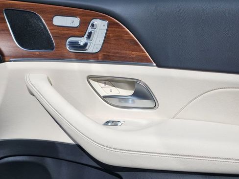 New 2026 Mercedes-Benz GLE 350 4MATIC image 16