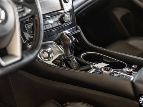 Used 2016 Nissan Maxima Platinum image 21