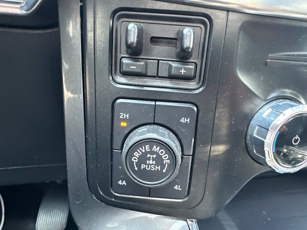 Used 2023 Ford F150 Lariat w/ Equipment Group 502A High AWD/4WD image 27