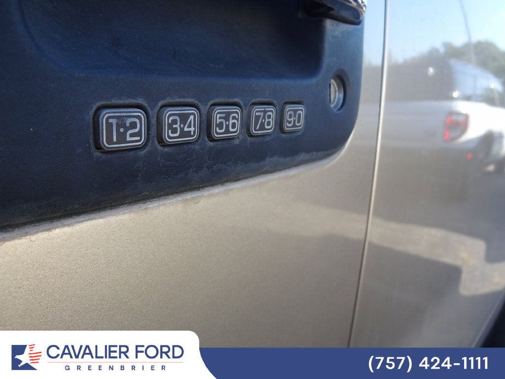 Used 2014 Ford F150 XLT w/ Equipment Group 302A Luxury AWD/4WD image 13