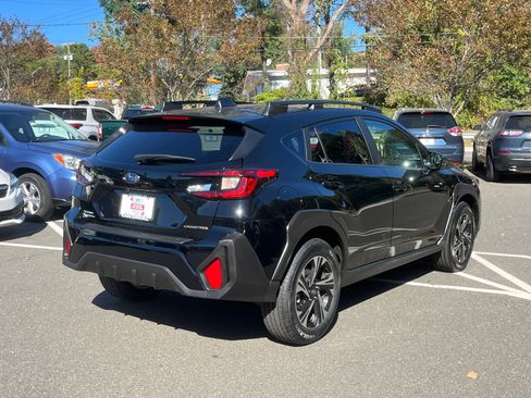 Certified 2024 Subaru Crosstrek 2.0i Premium image 5