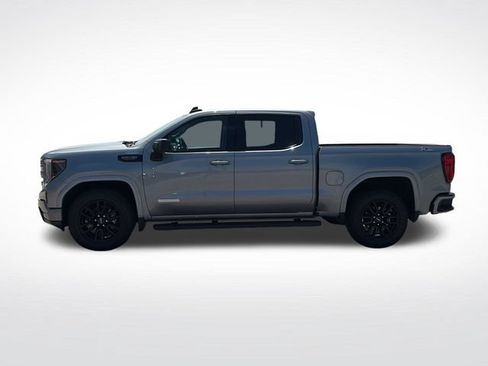 Used 2024 GMC Sierra 1500 Elevation w/ X31 Off-Road Package AWD/4WD image 2