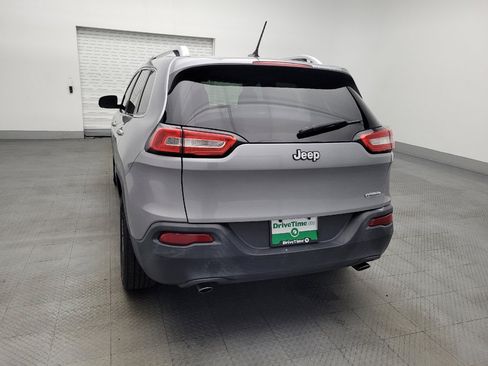 Used 2014 Jeep Cherokee Latitude FWD image 6