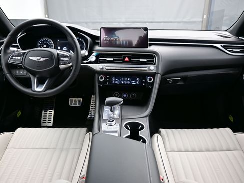 New 2025 Genesis G70 2.5T w/ Sport Prestige Package image 9