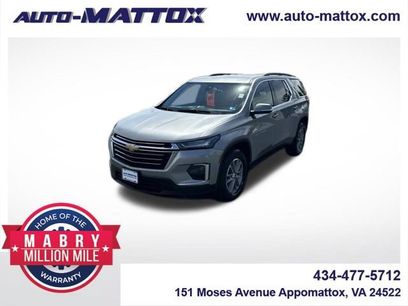 Used 2023 Chevrolet Traverse LT