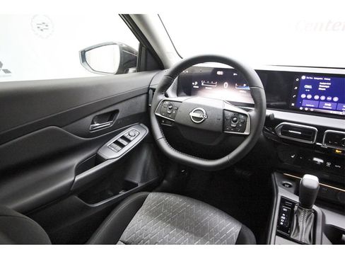 New 2026 Nissan Sentra SV w/ SV Convenience Package image 6