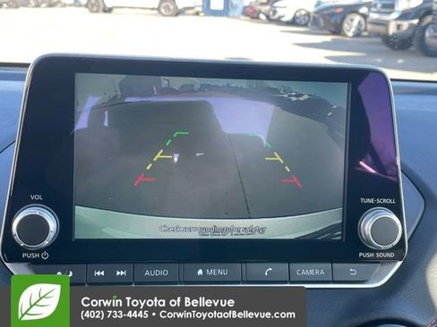 Used 2024 Nissan Sentra SR image 11