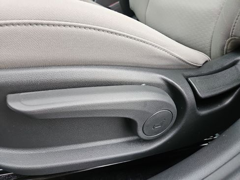 Used 2020 Hyundai Elantra Value Edition image 21