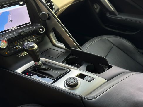 Used 2016 Chevrolet Corvette Stingray Coupe w/ 2LT Preferred Equipment Group image 19