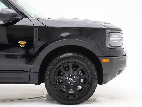 Used 2025 Ford Bronco Sport Badlands image 3