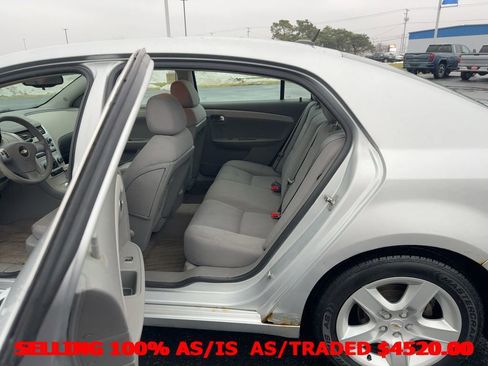 Used 2009 Chevrolet Malibu LS image 18