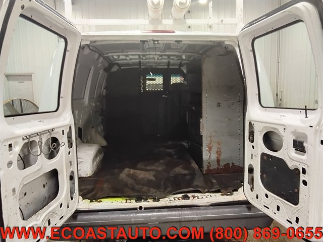 Used 2006 Ford E-150 and Econoline 150 RWD image 15