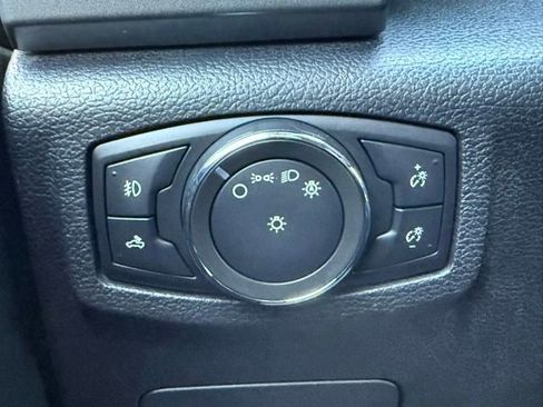 Used 2017 Ford F150 XLT w/ Equipment Group 302A Luxury AWD/4WD image 23