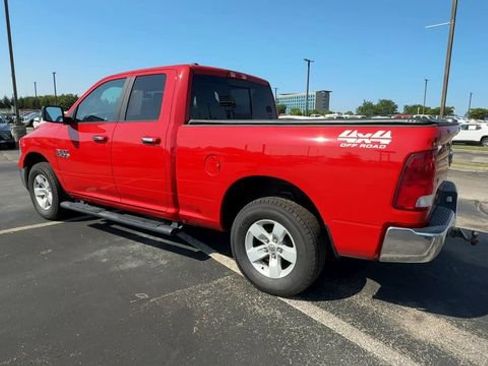 Used 2017 RAM 1500 Classic SLT AWD/4WD image 6