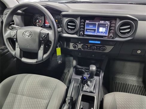 Used 2022 Toyota Tacoma SR image 29