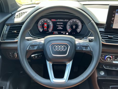 Used 2024 Audi Q5 2.0T Premium Plus AWD/4WD image 18