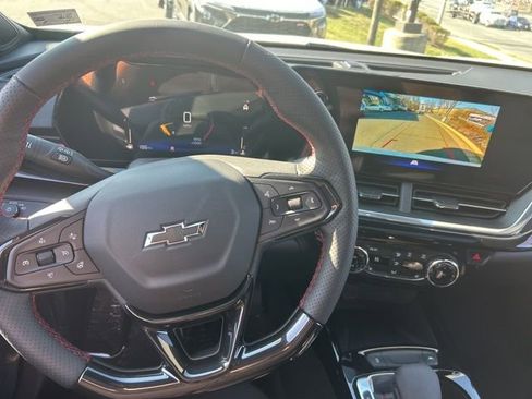 New 2026 Chevrolet Trax RS w/ Sunroof Package image 30