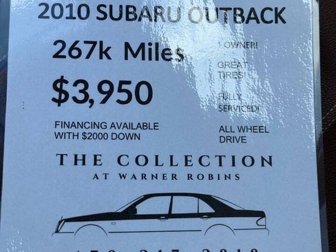 Used 2010 Subaru Outback 2.5i Premium AWD/4WD image 2