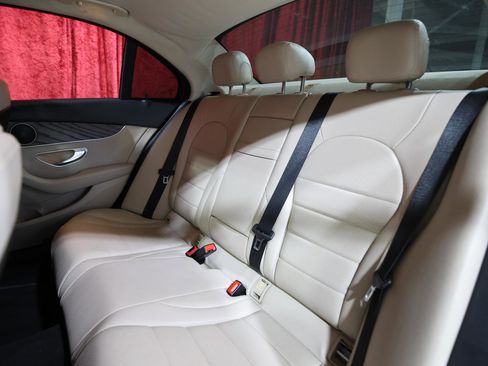 Used 2018 Mercedes-Benz C 300 Sedan image 14