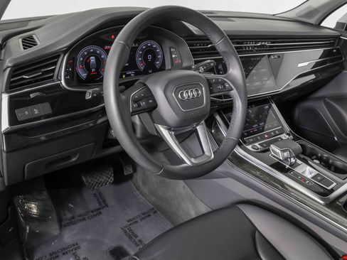 Used 2023 Audi Q7 2.0T Premium Plus w/ Premium Plus Package AWD/4WD image 5