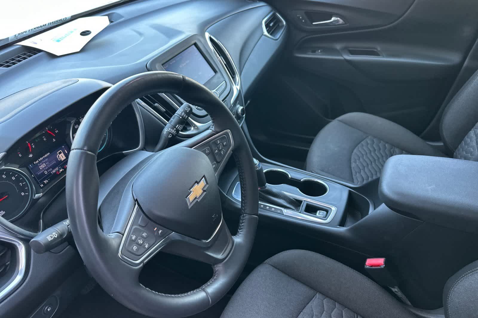Used 2020 Chevrolet Equinox LT FWD image 9