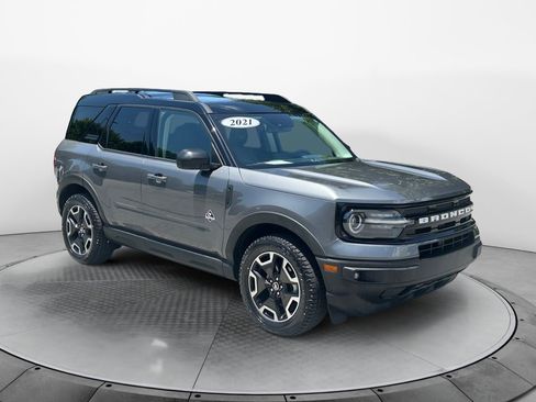 Used 2021 Ford Bronco Sport Outer Banks w/ Outer Banks Package AWD/4WD image 1