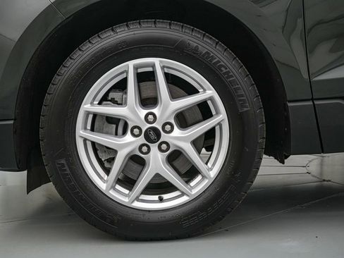 Certified 2024 Ford Edge SEL w/ Convenience Package AWD/4WD image 10